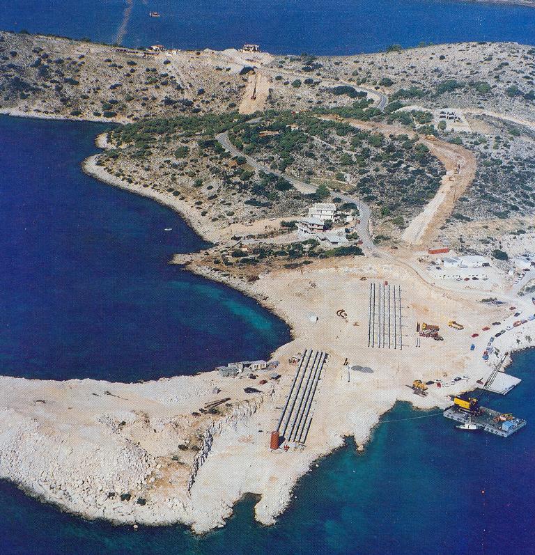 2. Natural Gas submarine pipelines Agia Triada - Revithoussa
